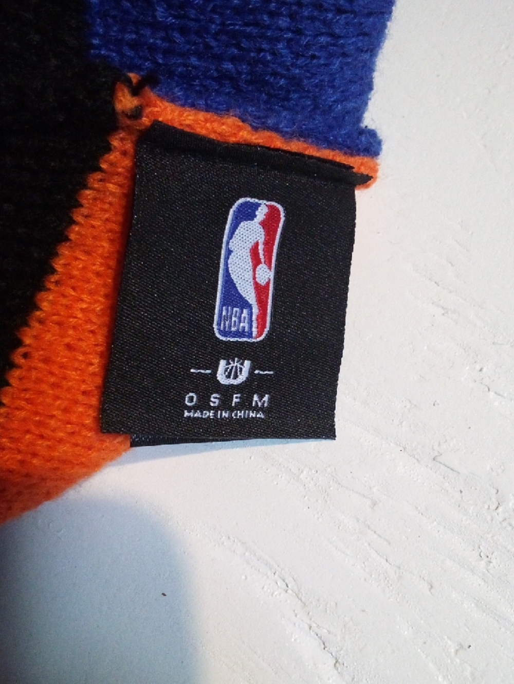 HISTORY ! New York Knicks NBA Knit Pom Beanie - Blue & Orange & Black NWT - Picture 6 of 8